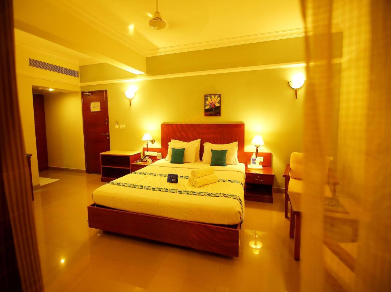 Oyo 1079 Ashirwad Heritage Resort Kumarakom Exterior photo
