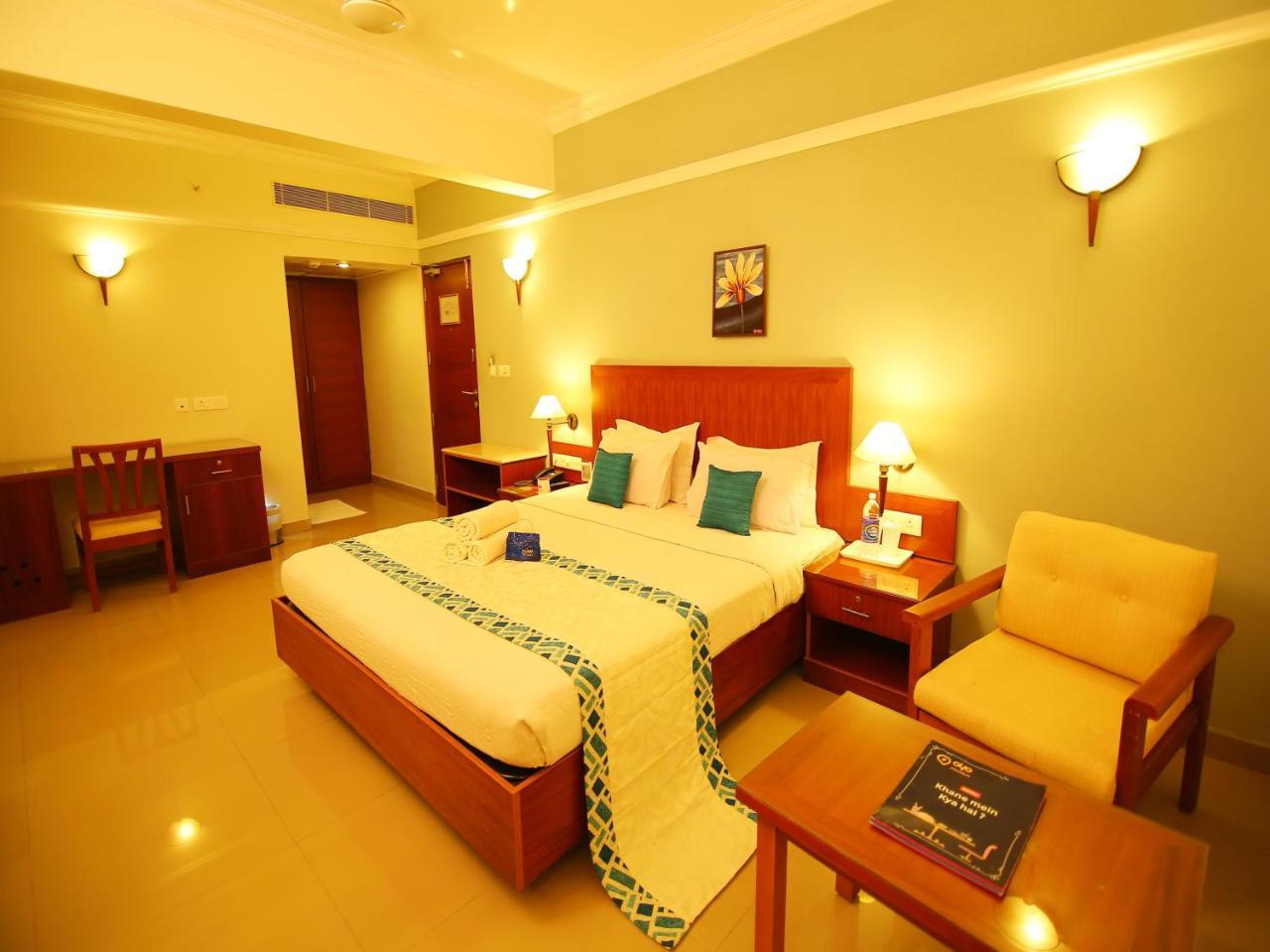 Oyo 1079 Ashirwad Heritage Resort Kumarakom Exterior photo