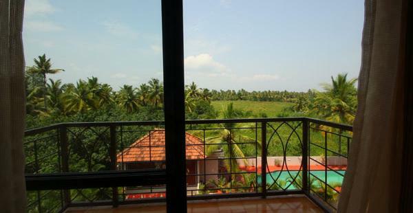 Oyo 1079 Ashirwad Heritage Resort Kumarakom Exterior photo